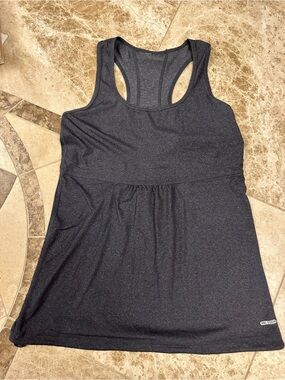 Women’s One tooth Racerback Workout Tank Top in Dark Charcoal